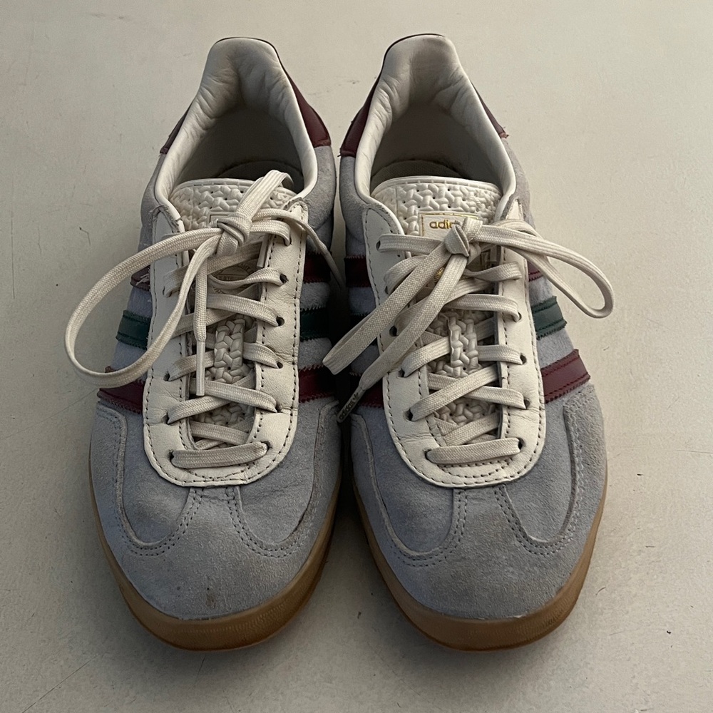 Adidas Light Gray Suede Sneakers with Burgundy and Green Stripes - Picture 2 of 8